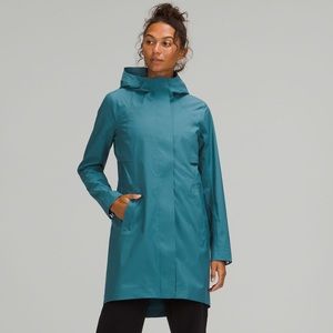 ⭐️HOST PICK⭐️ Lululemon Rain Rebel Jacket - Blue